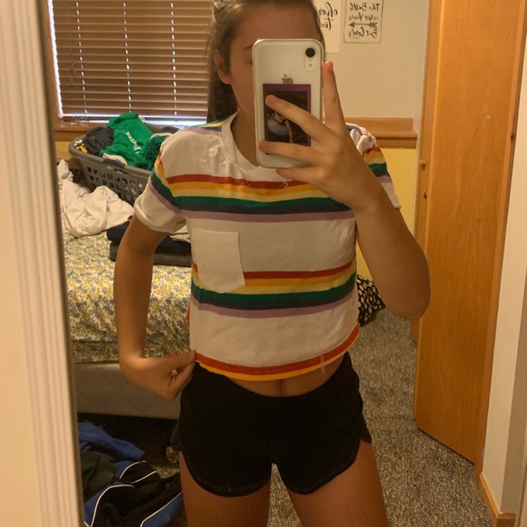 rainbow cropped tshirt - Picture 1 of 1